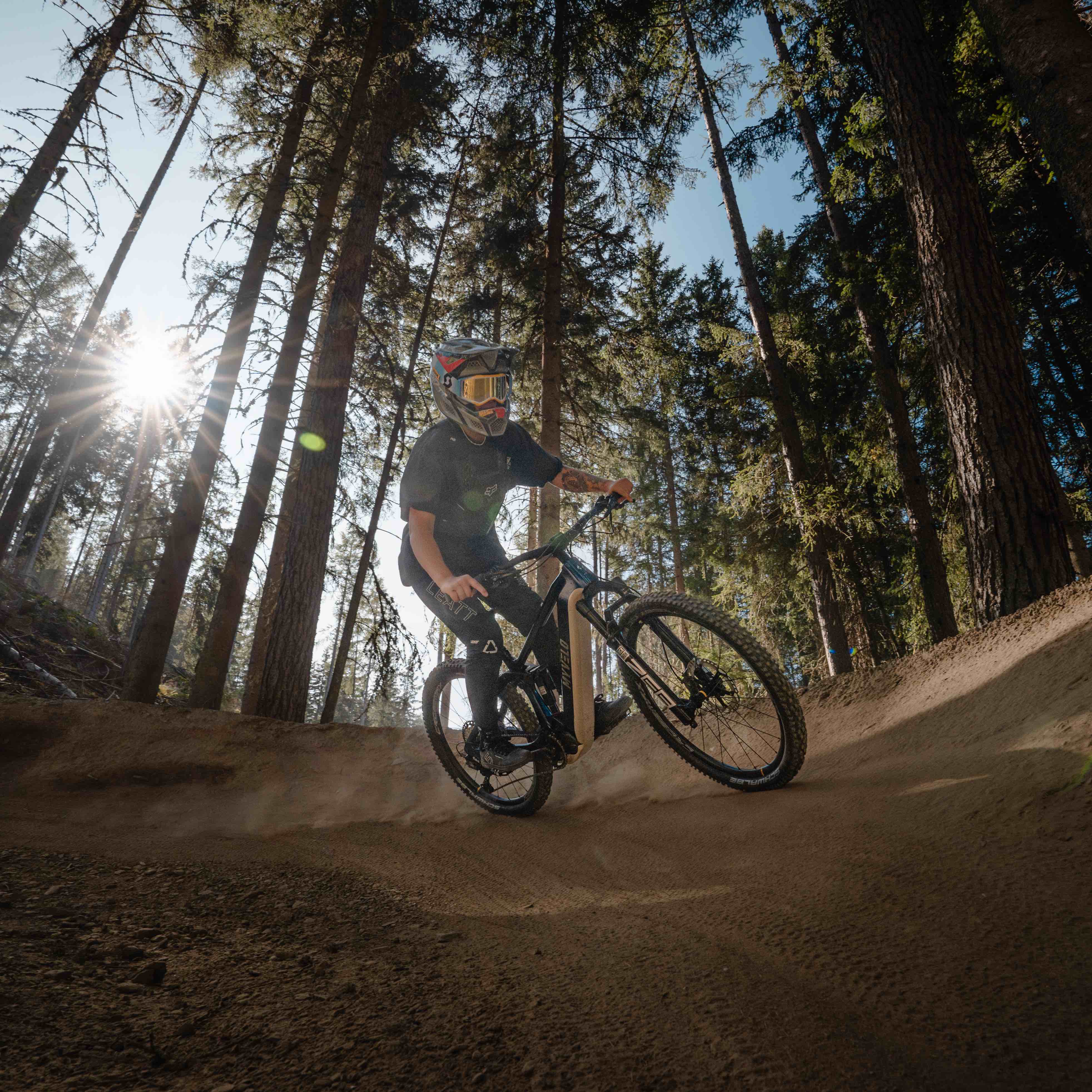 Aspen E-MTB Fully - Image 10